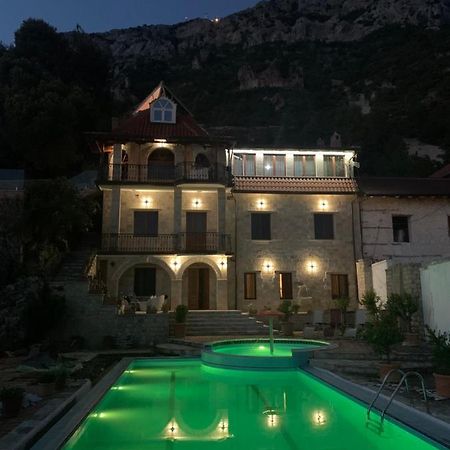 Villa Celaj “The Castle” Krujë Eksteriør bilde