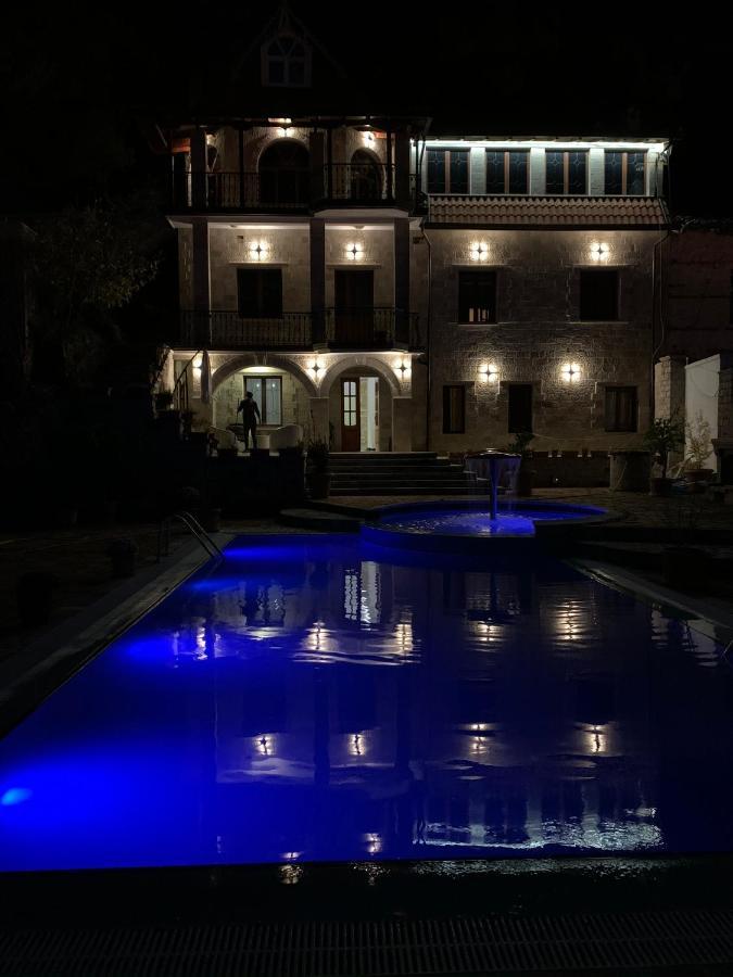 Villa Celaj “The Castle” Krujë Eksteriør bilde