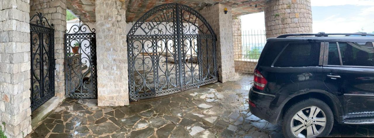 Villa Celaj “The Castle” Krujë Eksteriør bilde